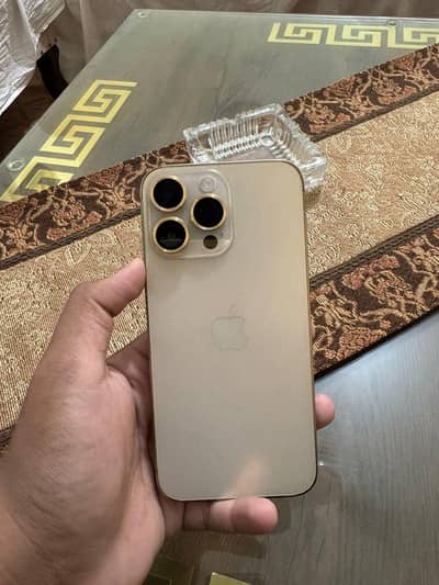 iphone 14 pro max 10 by 9.5 condition