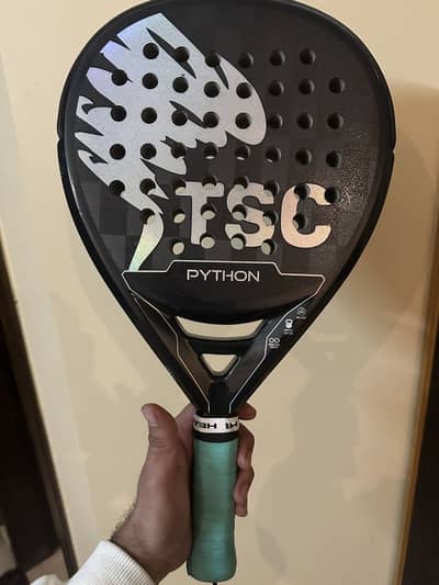 Tornardo python padel