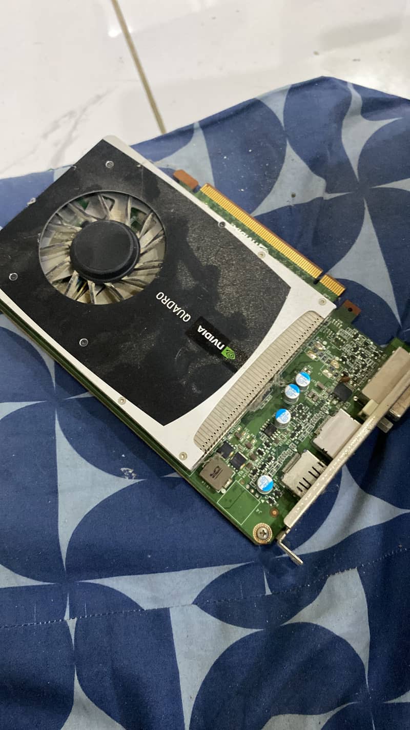 Nvidia Quadro 2000 0
