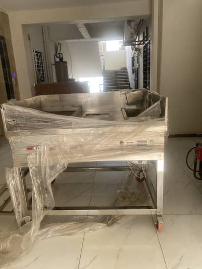 Brand New 3-in-1 Commercial Gas Cooking Station