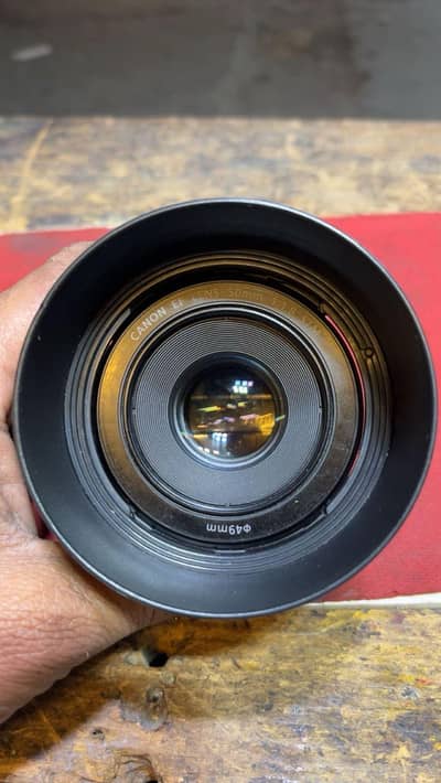 Canon EF 50mm f/1.8 STM