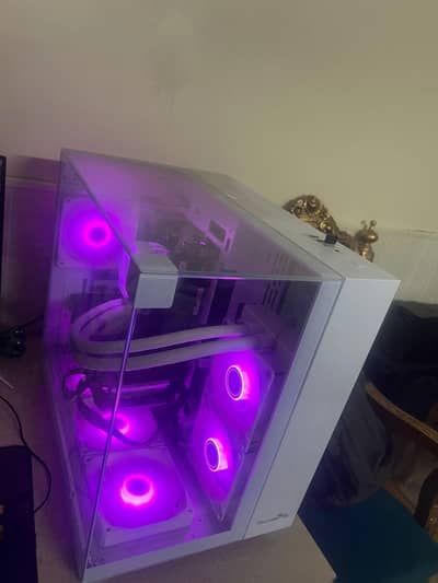 white gaming PC with 12gb graphics card with white artic water cooler