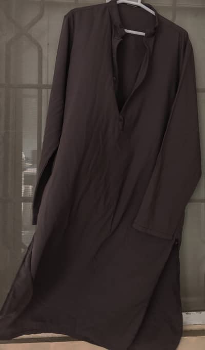 Medium Shalwar Kameez from Edenrobe