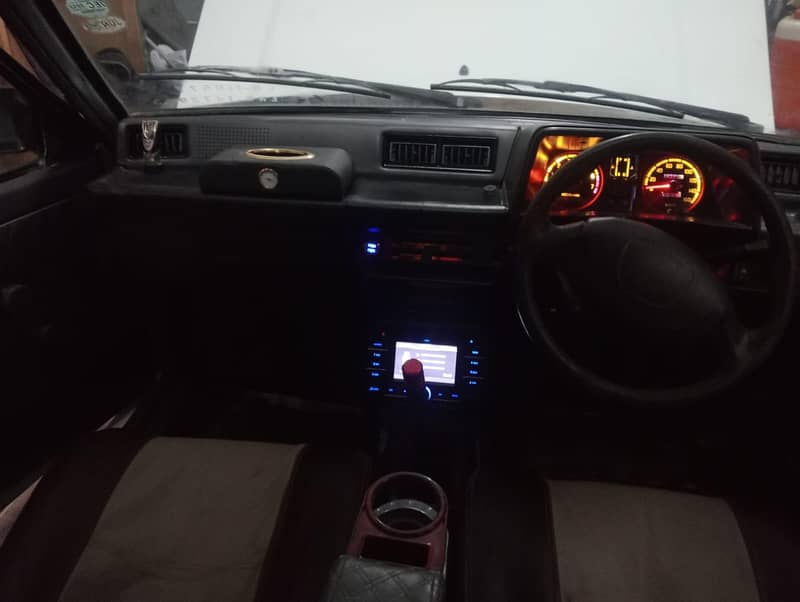 1986 Charade 5