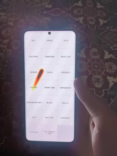 all ok ha ha mobile  bas front camra ma dust ha  hor screen ma heat