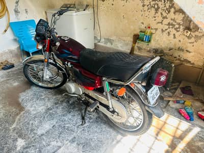 Honda 125 2024