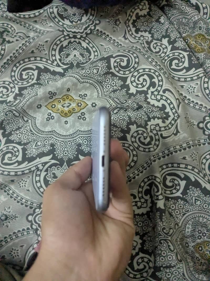 iphone 11 3