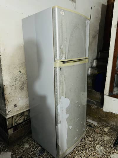Dawlance fridge