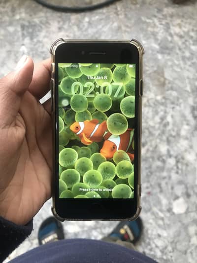 Urgent sale IPHONE SE 2020