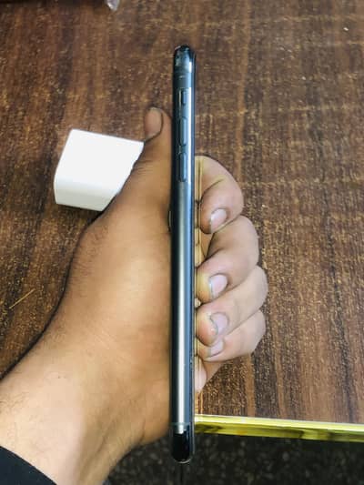 Iphone 11 pro max PTA