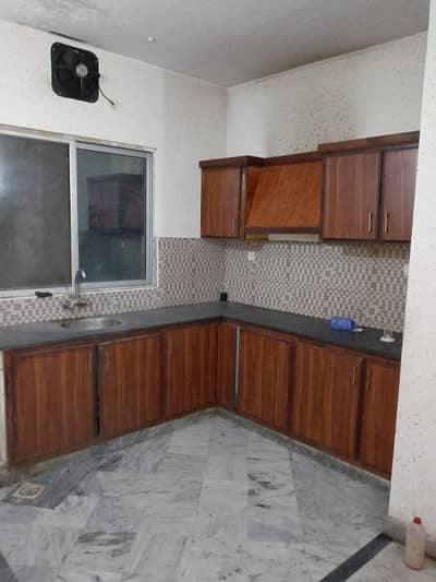 2 bed family flat for Rent Available in Gulraiz Housing Scheme Rawalpindi