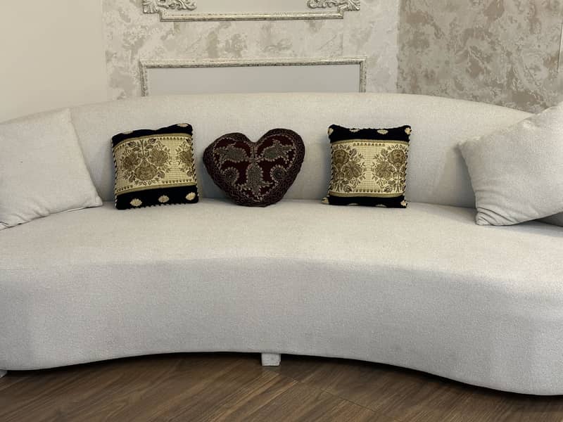 Round shape sofa set 1