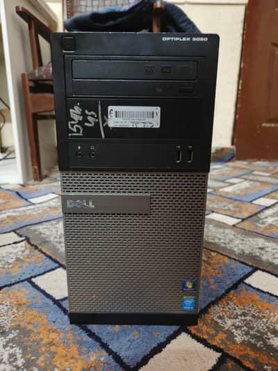 Core i5 4th gen, 16gb Ram, 128gb SSD, 1gb Graphic Card AMD 1000