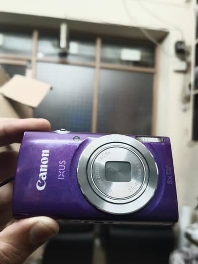 Canon ixus 145 16 Megapixels Digital Camera