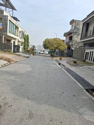 Corner Plot For Sale In CBR TOWN Phase 1