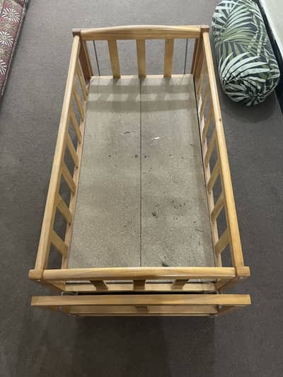 Wooden Baby Cot with Drawer – Good Condition