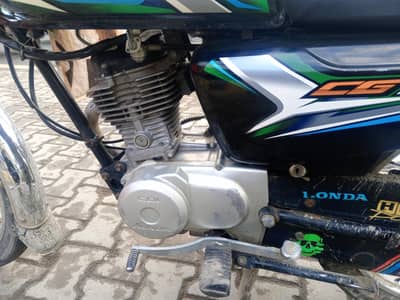 honda 125 bike 2010 model for sal urgent rabta number 03294200006