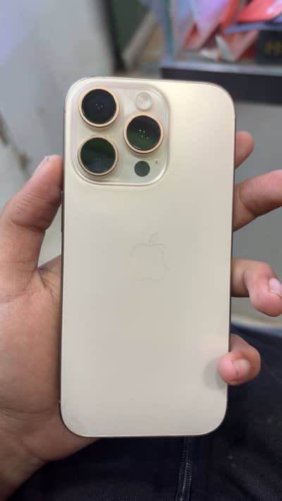 iPhone 16 pro c/a 256gb