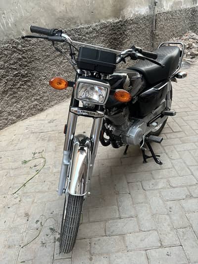 Honda 125 New Bike Only 400 KM