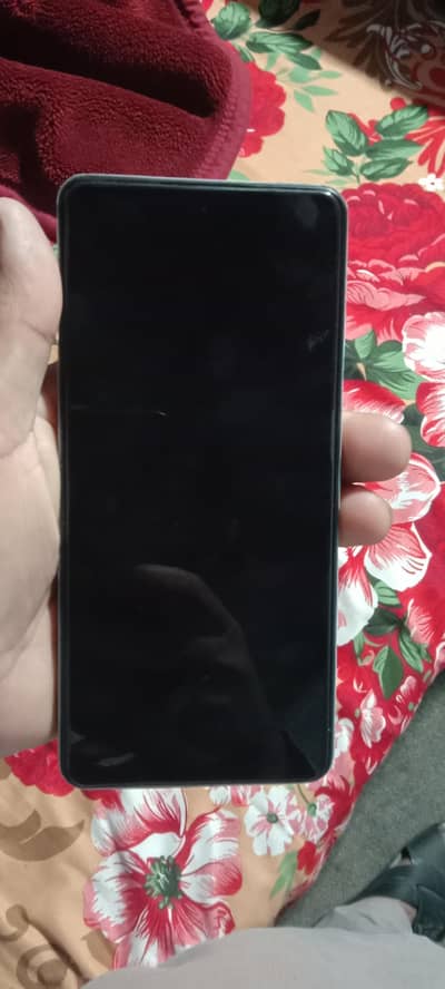 candashion 10 by 9.5 bhot pyara mbl ha