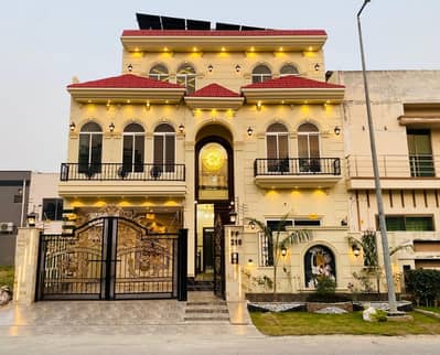 10 Marla luxury House available for Sale in wafi Citi Housing Gujranwala