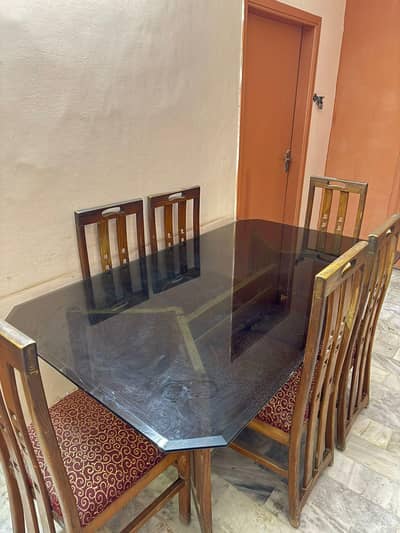 6 person dining table