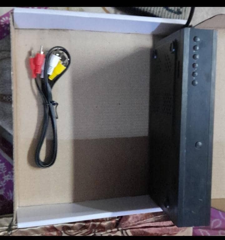 Dish Receiver . 1