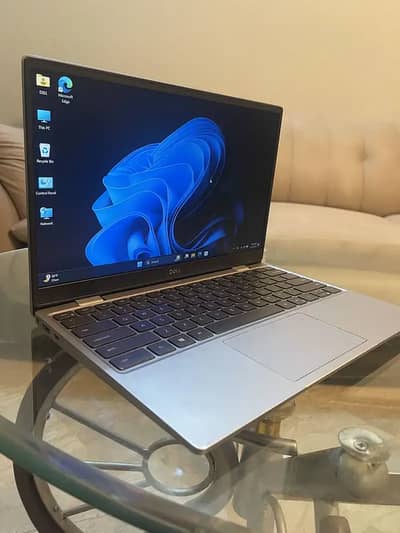 Dell Core i5 10th Gen Generation Laptop . Better than Hp