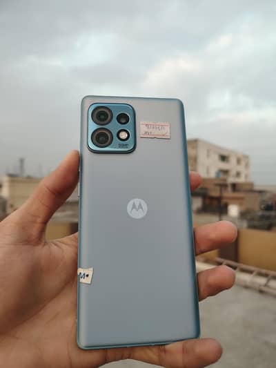 Moto edge 40 pro