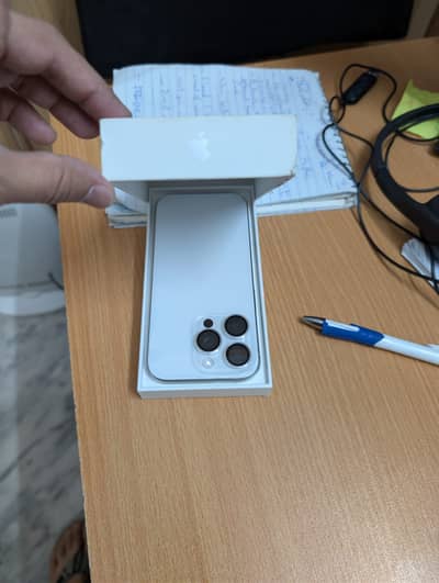 Apple iPhone 16 Pro (Non-PTA) | 10/10 Condition | Complete Box
