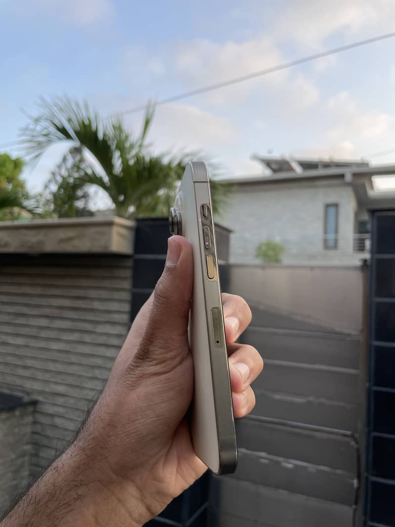 Iphone 14 pro PTA Approved (256GB) 2