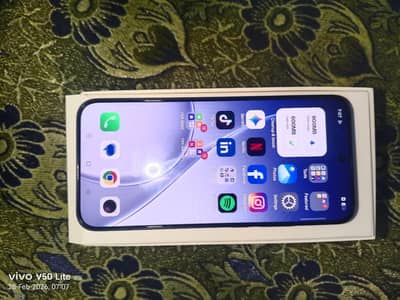 120 zoom OPPO Reno 15 12 512   48 48 12 camera