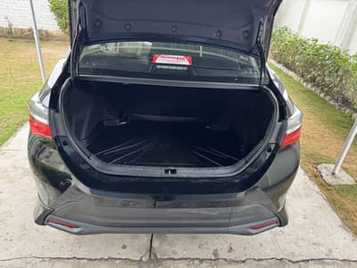 Corolla Altis 1.6 SE