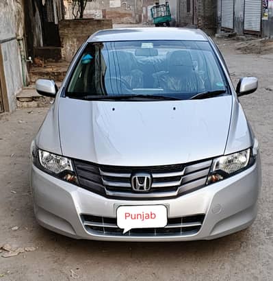 Honda City 1.3 i-VTEC 2013  |  Showroom Condition!
