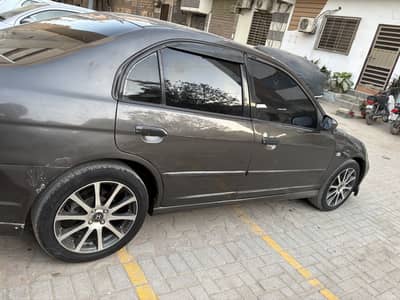 Honda lovers B2B civic 2005