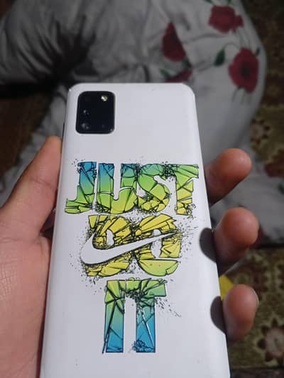 Samsung Galaxy A Series ( 4/128GB )