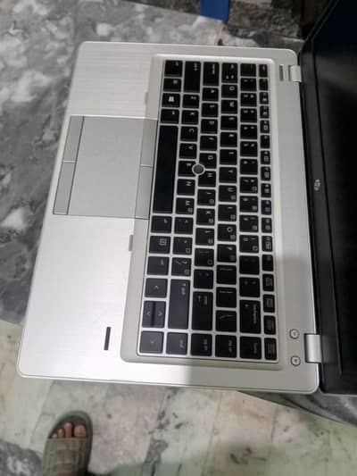 hp 9480 available in reason able Price