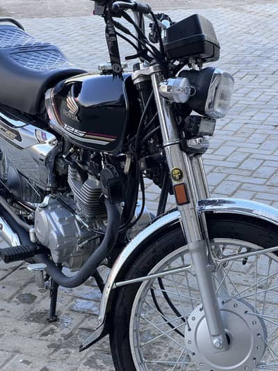 HONDA 125 Special Edition Black (Unregistered)