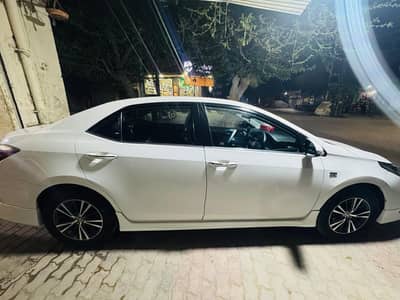 Toyota Altis Grande Model  2021 (Black Room)