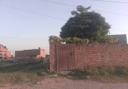 5 Marla Corner Commercial Property/Warehouse On Sale Located On 50ft Road Few Steps From 200ft Road Kahna Nau Lahore