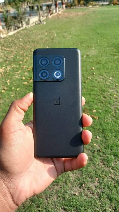 OnePlus 10pro minor shade all fresh 2month sim working 90fps pubg