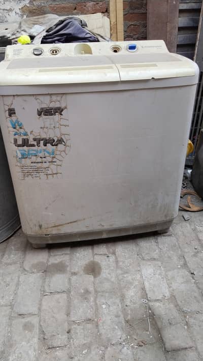 washing and dryer machine