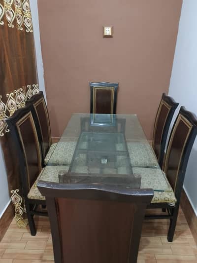 TRALI WOOD DINNING TABLE 6 CHAIRS