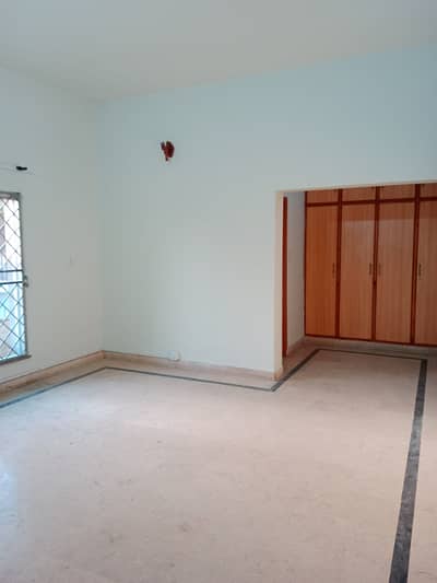 Upper Portion For Rent At The Prime Location In Saadar Paf Colony