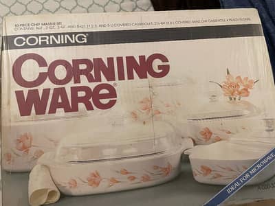 10 PIECS OF CORNIGWARE DINNER SET, CHEF MASTER