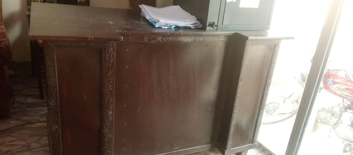 Office Table big size 2