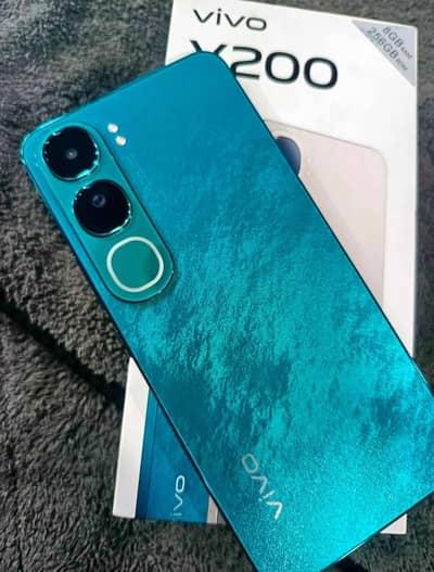 Vivo Y200 8+8 256