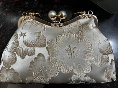 Bags in new condition