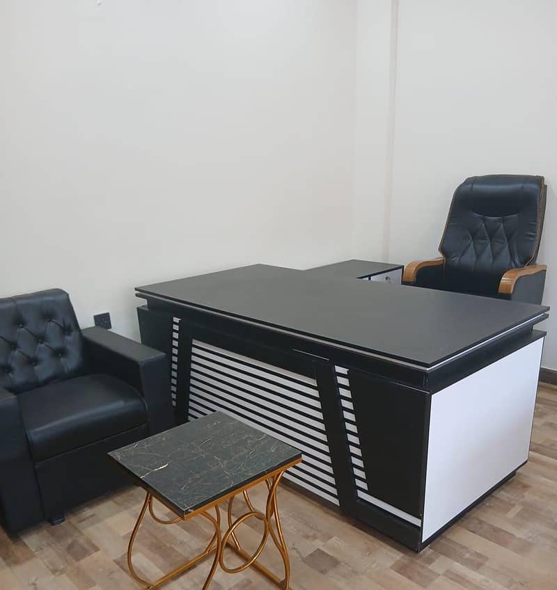 Executive Table L shape 0