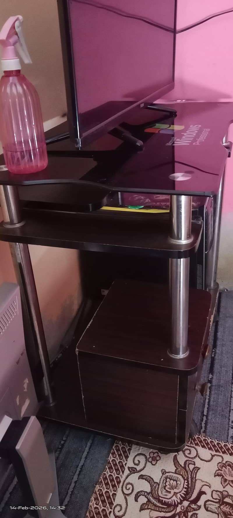 computer tables 1